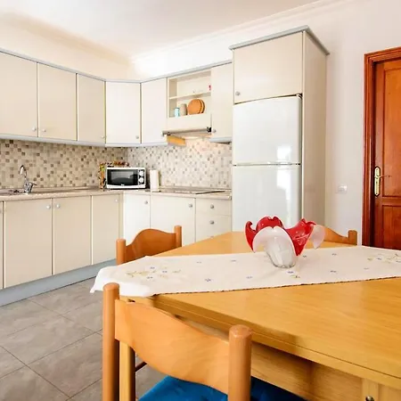 2 Bedrooms At 500 M Away From The With Shared Pool Garden And Wifi Apartment